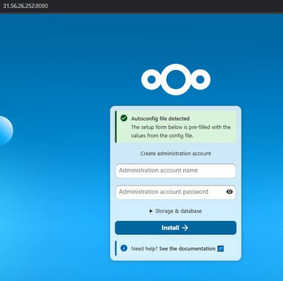 Ekran pierwszej konfiguracji Nextcloud w przeglądarce